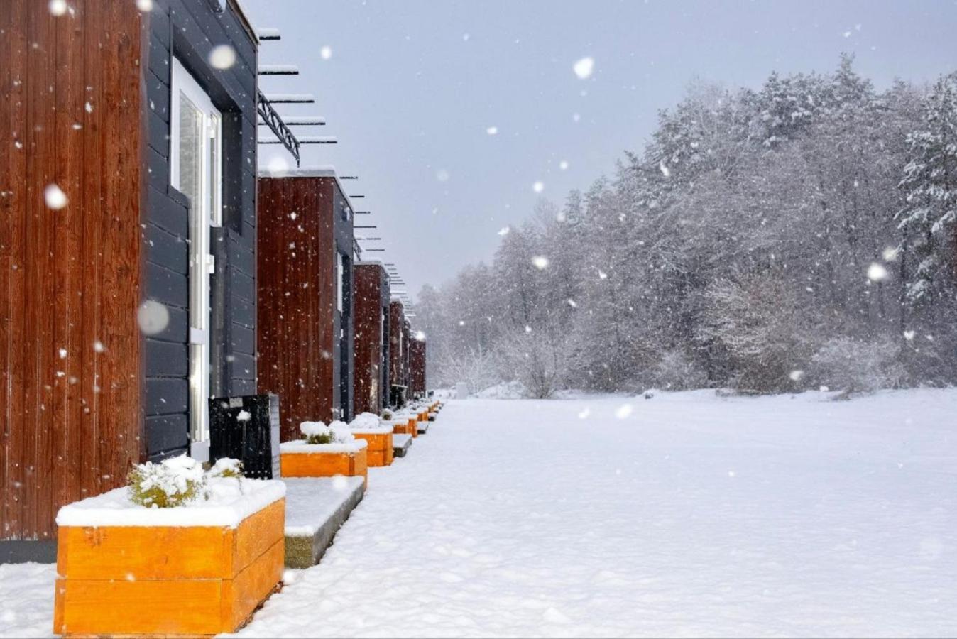 Sherwood Lake Hotel Berezovka  Bagian luar foto